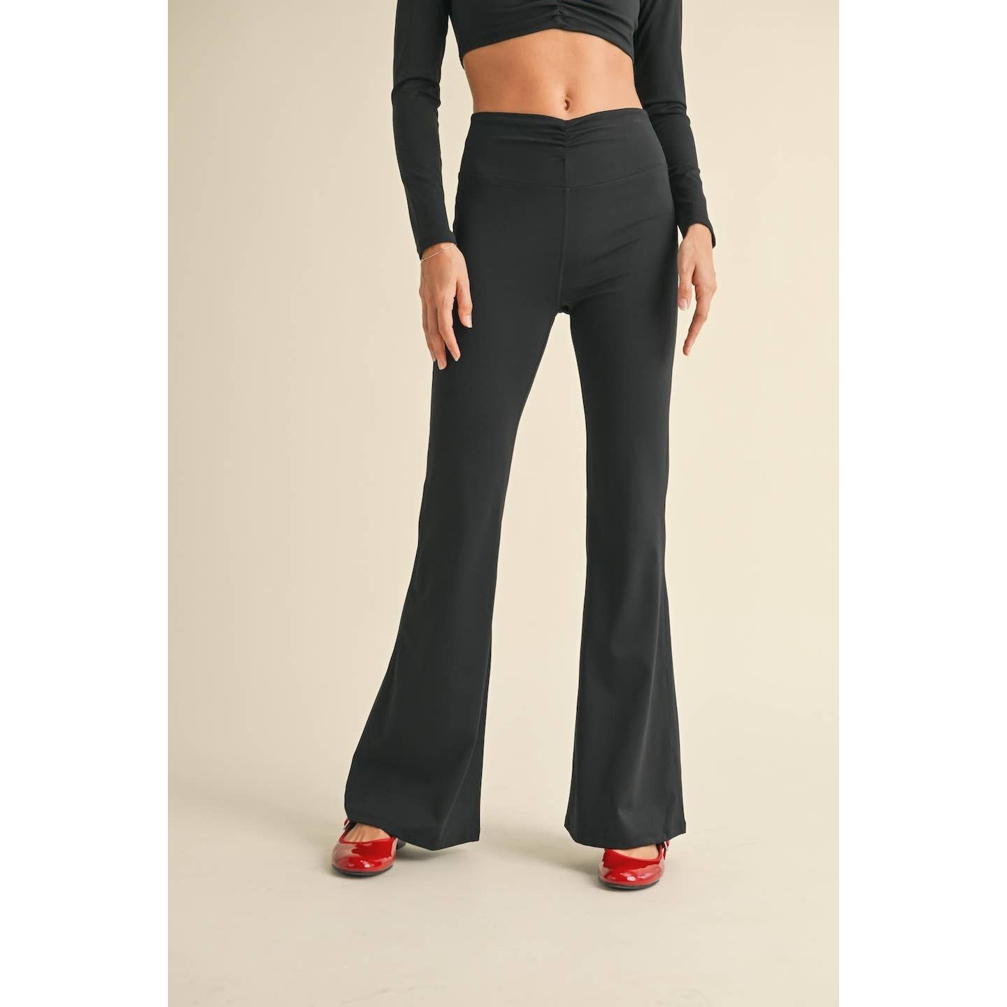Ruched Waist Flare Leggings